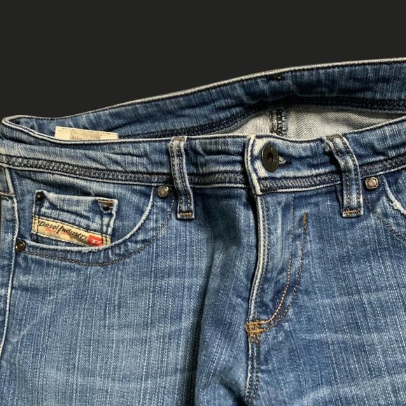 Diesel Women's Blue and Navy Jeans - Picture 2 of 6